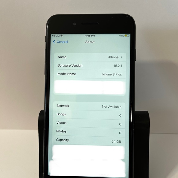 Apple iPhone 8 Plus 64 GB
in Space Gray for Unlocked
100% Battery Capacity - Picture 5 of 16